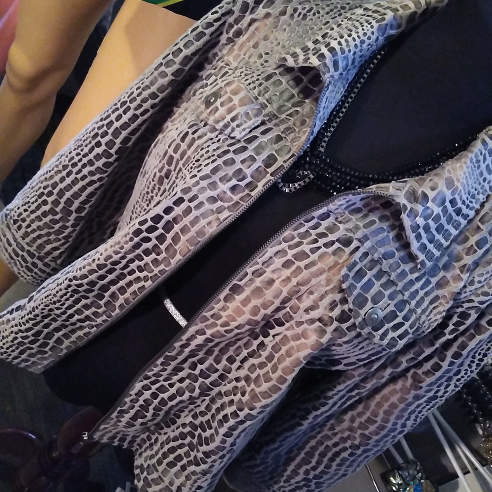 Faux fur reptile print soft fabric jacket